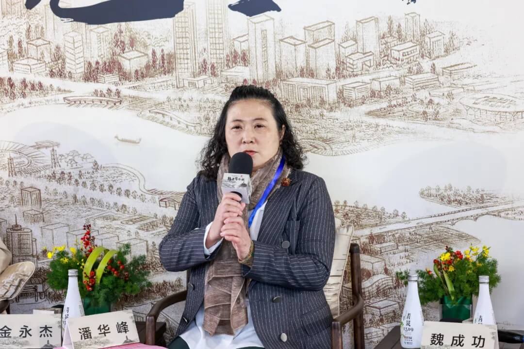 cFy55BsSqb.jpg cFy55BsSqb.jpg