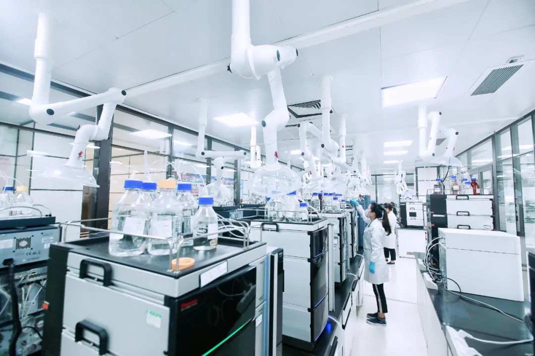 MTciff4tN7.jpg MTciff4tN7.jpg