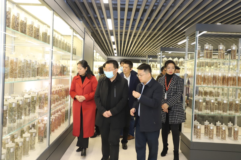 hJAx5bKBQD.jpg hJAx5bKBQD.jpg