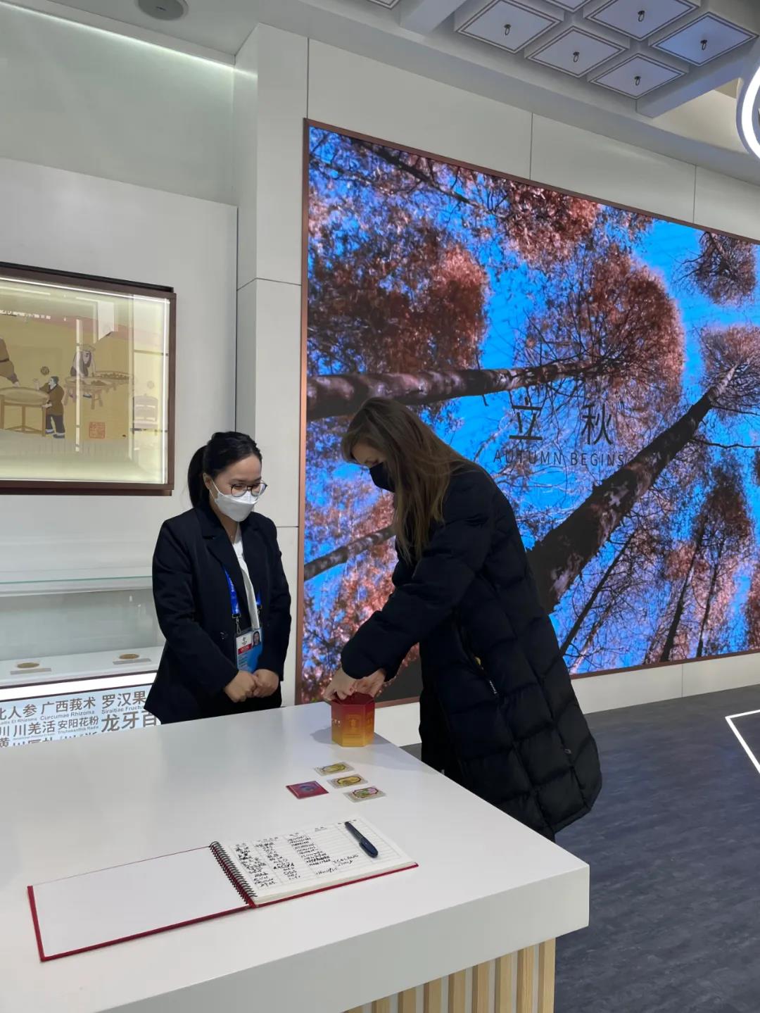 cNCsfF6mLz.jpg cNCsfF6mLz.jpg