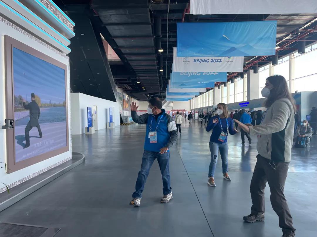 6fkbM1XmiE.jpg 6fkbM1XmiE.jpg