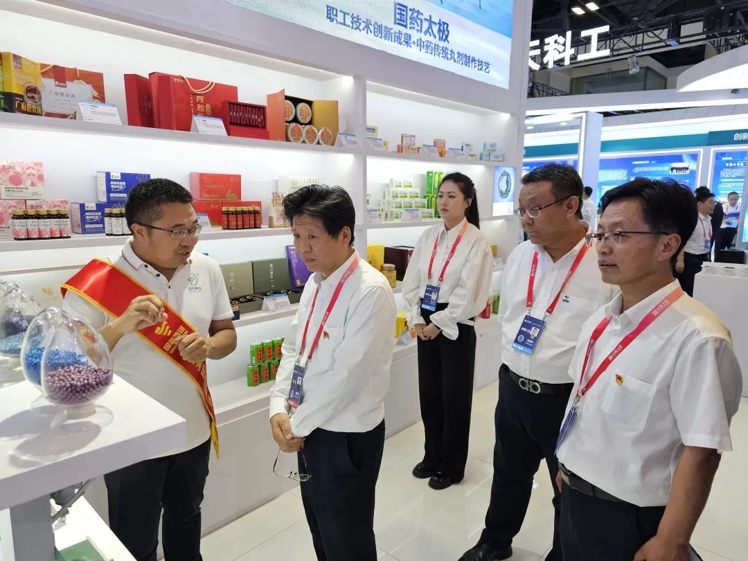 TODx0YDt1d.jpg TODx0YDt1d.jpg