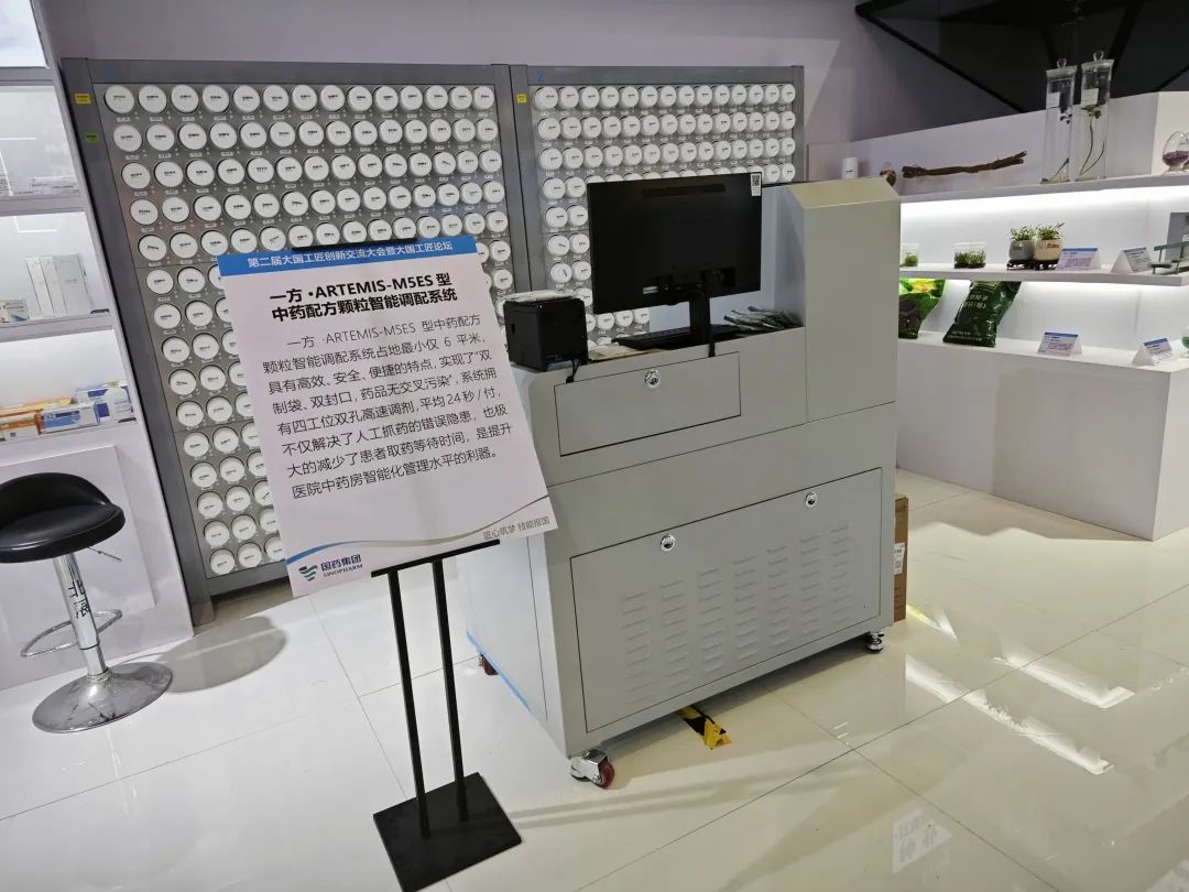 zQyDWos3kg.jpg zQyDWos3kg.jpg